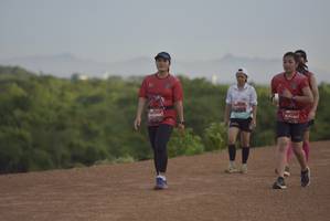 BIB: 0140, 0208
                            <button type="button" onclick="openModal(5102593)" class="btn btn-primary btn-sm float-right btn-popup" data-toggle="modal" data-target=".modal-high-quality">
                        <i class="fas fa-shopping-cart"></i> Add to Cart
                    </button>
                                            <button type="button" onclick="isThisMe(5102593, true)" class="btn btn-success btn-sm float-right btn-popup btn-isme hidden" data-toggle="tooltip" data-placement="bottom" title="นี่คือรูปของคุณใช่ไหม คลิกที่นี่เพื่อเอาเข้าอัลบั้ม">
                        <i class="fas fa-plus"></i> Add to album
                    </button>
                    <button type="button" onclick="isThisMe(5102593, false)" class="btn btn-warning btn-sm float-right btn-popup btn-isnotme hidden">
                        <i class="fas fa-ban"></i> Remove from album
                    </button>